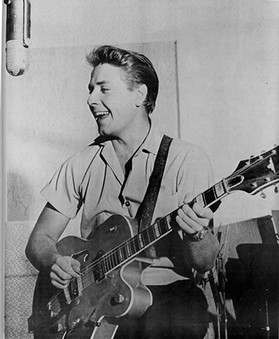 eddie-cochran-dark-lonely-street